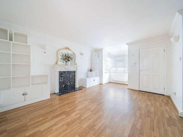 House for sale in Cowley Marsh, The Slade