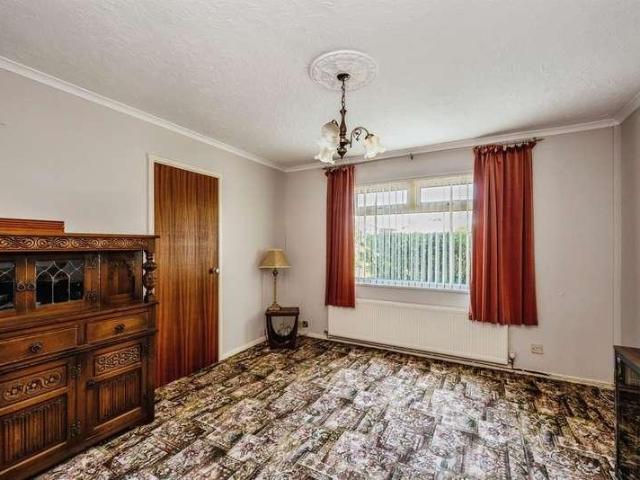 House for sale in Penllergaer, Tircoed