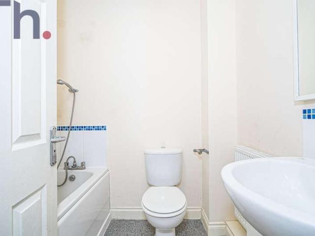 House for sale in East Cowes, Isle Of Wight