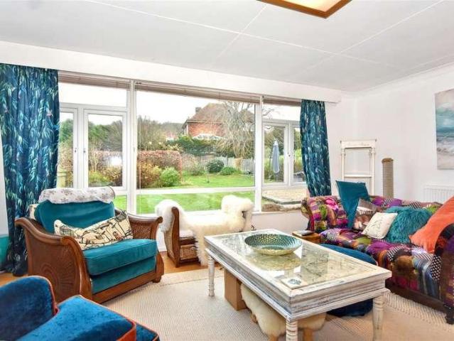 House for sale in Ratton Village, Eastbourne