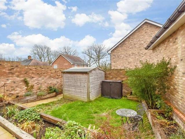 House for sale in Horsham, West Sussex