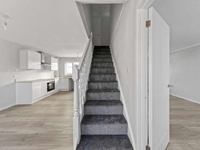 House for sale in Burtonwood and Westbrook, Warrington