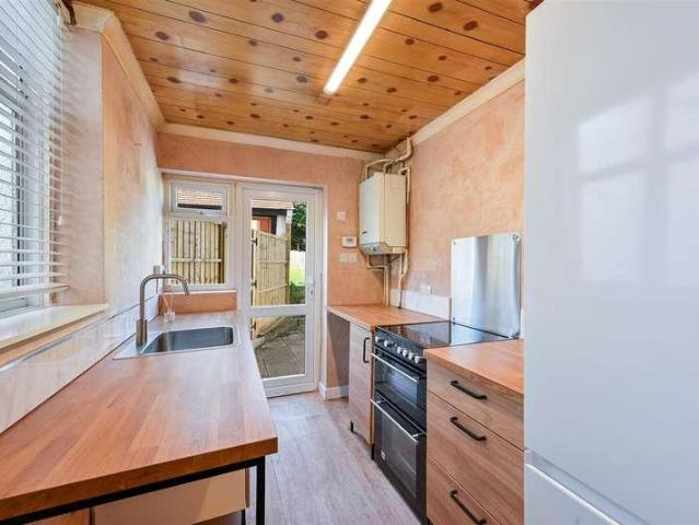 House for sale in Nork, Red Hill