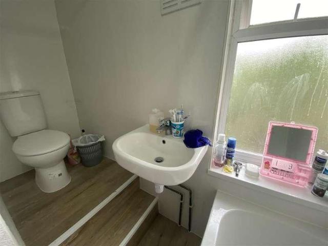 House for sale in Becontree, Greater London
