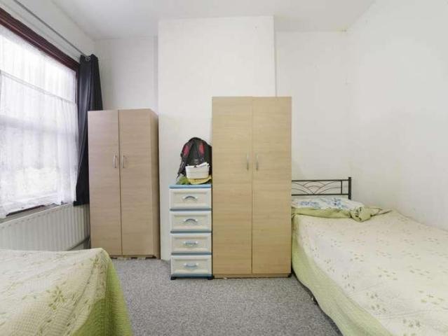 House for sale in Manor Park, Greater London