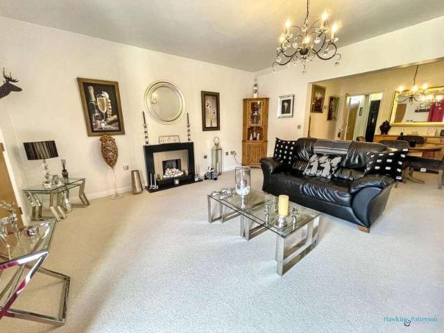House for sale in Dickens Heath, West Midlands