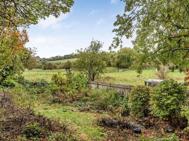 House for sale in London Borough of Croydon, Greater London