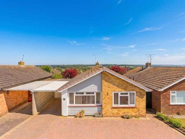 House for sale in Herne and Broomfield, The Bridge