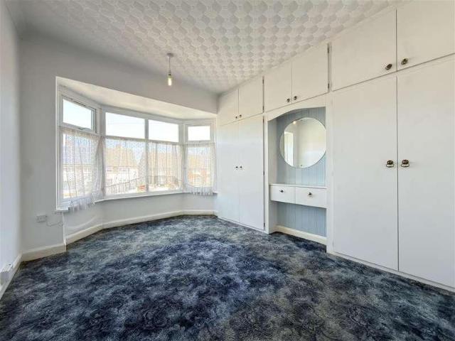 House for sale in Stocking Farm, Old Wharf