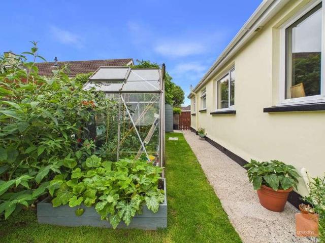 House for sale in Illogan, Cornwall