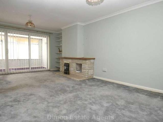 House for sale in Woodcot, Middlecroft