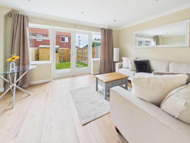 House for sale in Kingston Buci, Fishersgate