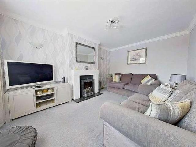 House for sale in Fishersgate, West Sussex