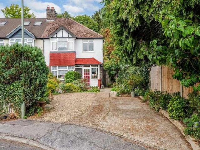 House for sale in Red Hill, Surrey