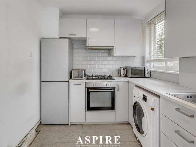 House for sale in East Tilbury, Essex