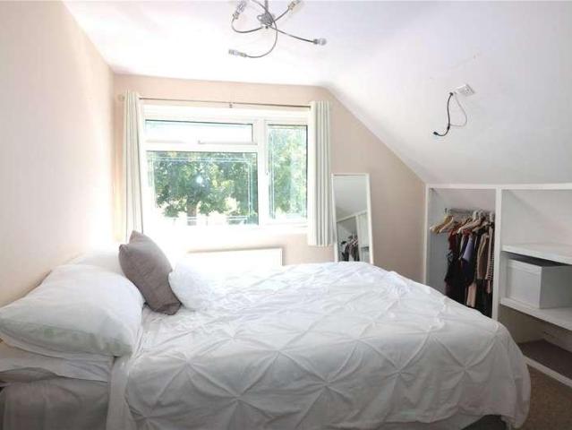House for sale in North Shoebury, Alton Barnes