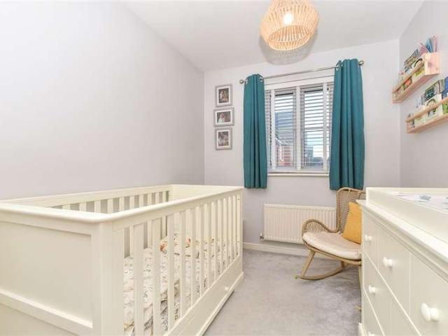 House for sale in Kennington Lees, Bridgefield