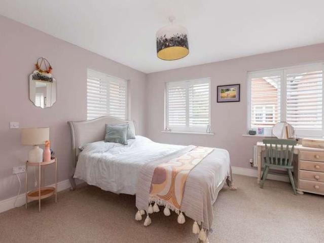 House for sale in St Marks, Maidenhead