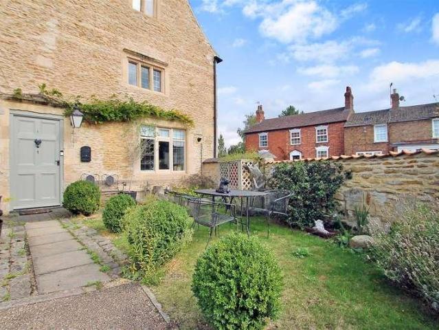 House for sale in Barholm, Lincolnshire