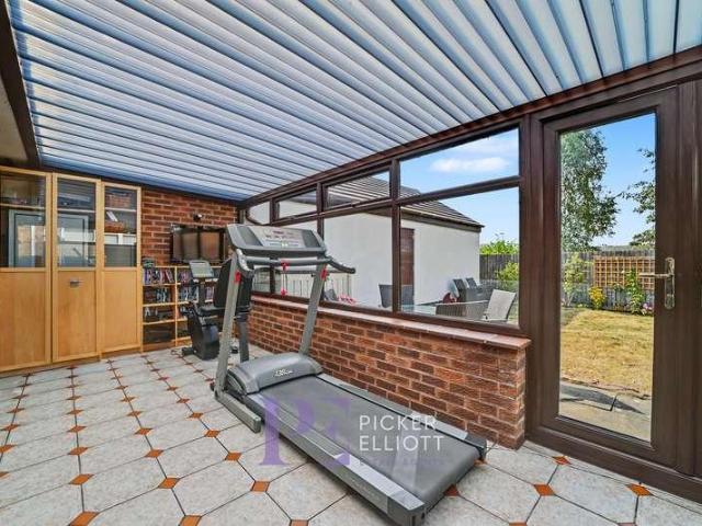 House for sale in Stretton Baskerville, Barton