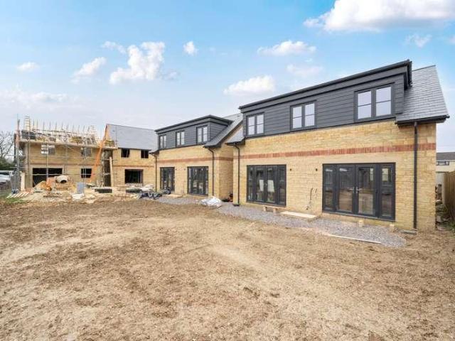 House for sale in Black Bourton, Oxfordshire