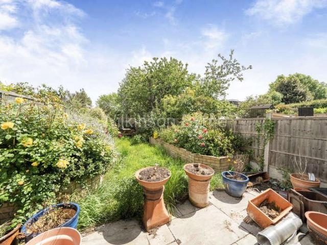 House for sale in Palmers Green, Greater London