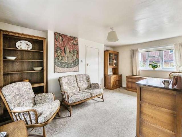 House for sale in Caversham Park, Reading