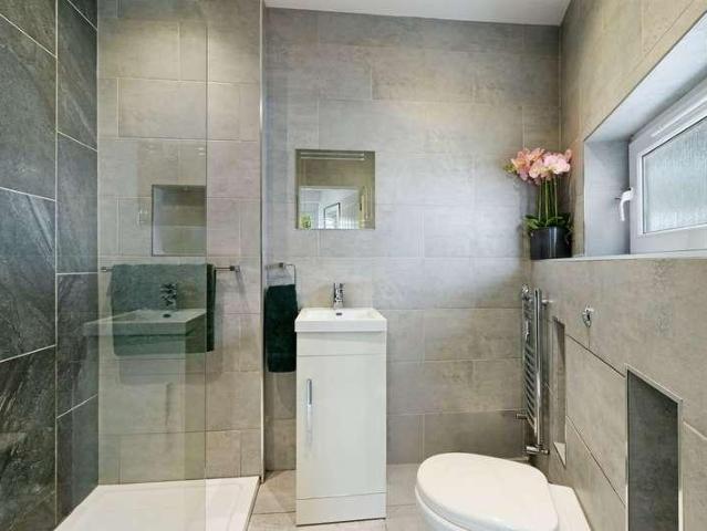 House for sale in Limpsfield, Tandridge