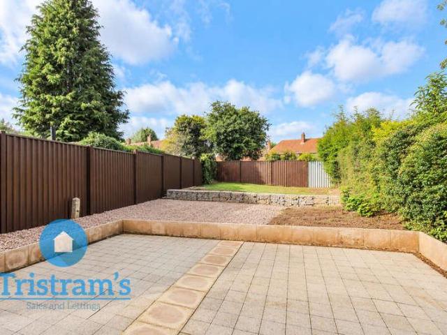 House for sale in Lenton Abbey, City of Nottingham