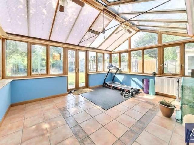 House for sale in Northamptonshire