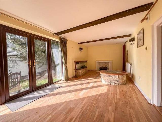 House for sale in Durnford, Upper Woodford