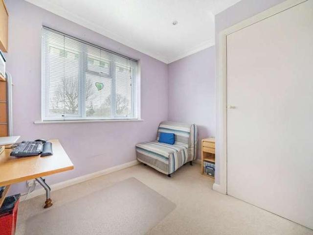 House for sale in Boxgrove, Guildford