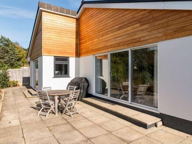 House for sale in St. Leonards and St. Ives, Ashley Heath