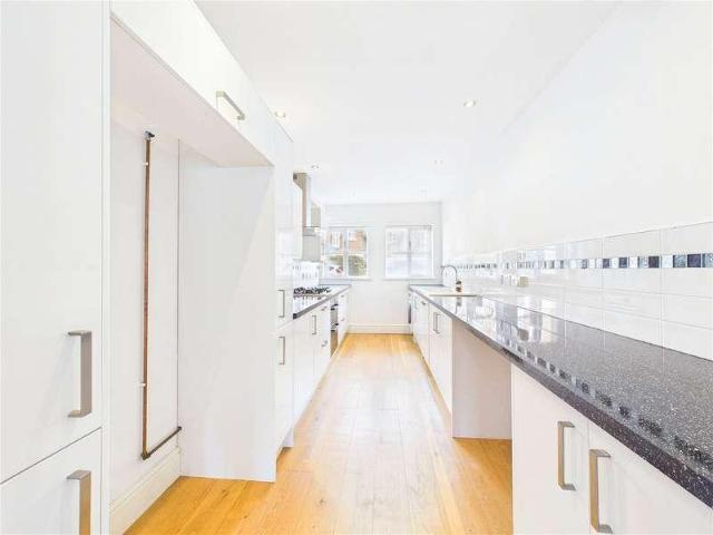 House for sale in St Clements, Worcester