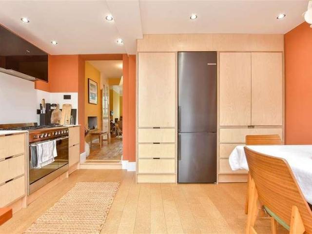 House for sale in The Bridge, Kent