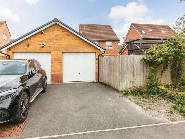 House for sale in Great Western Park, Vale of White Horse