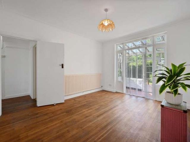 House for sale in Pinner, Greater London
