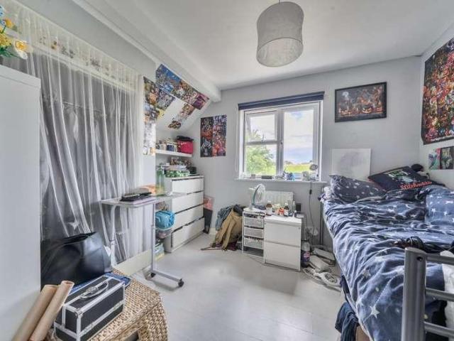 House for sale in Reading
