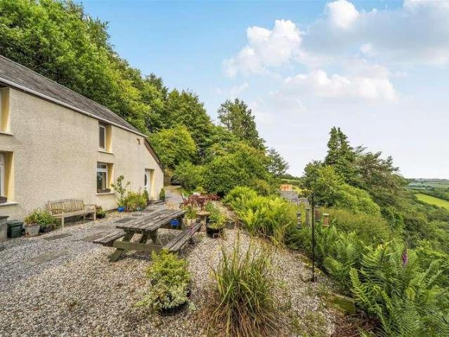 House for sale in Rhydcymerau, Wales
