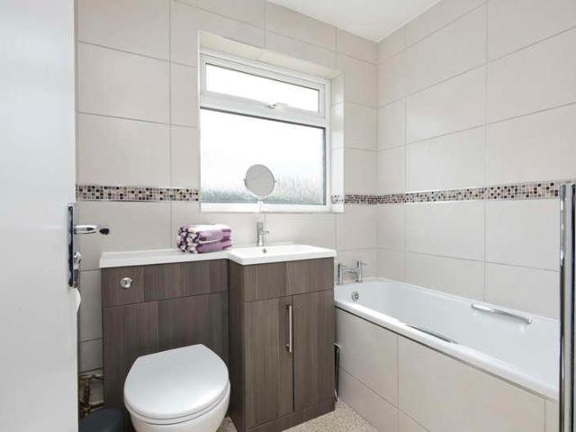 House for sale in Stanford On Avon, Leicestershire