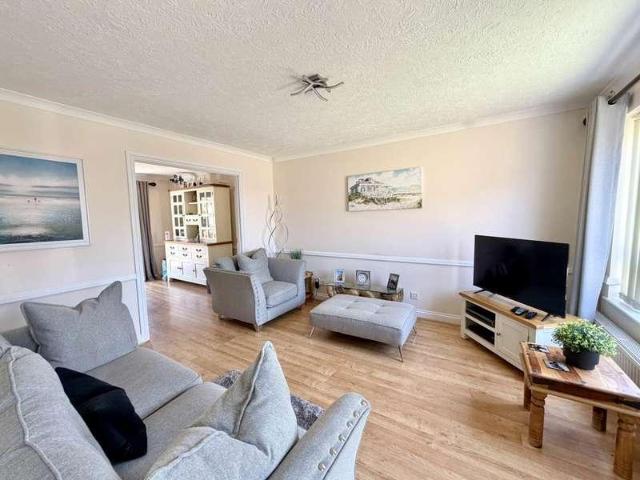 House for sale in Hulham, Budlake
