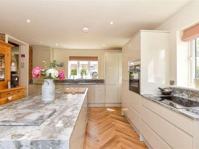 House for sale in Heathlands, East Sussex
