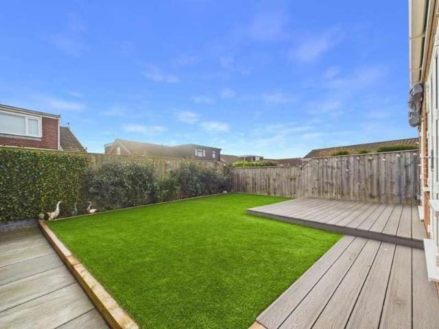 House for sale in Sproatley