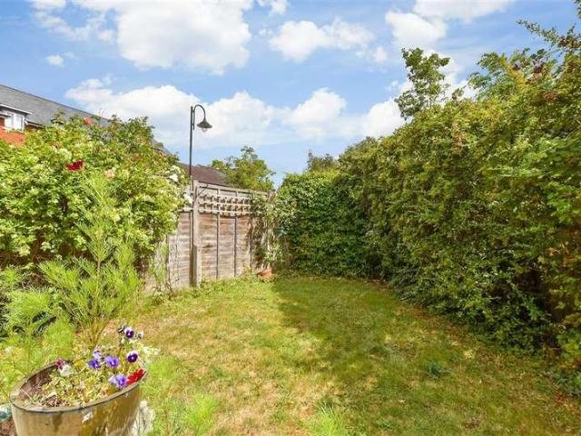 House for sale in Wickhurst Green, Horsham
