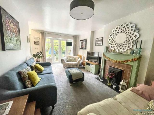 House for sale in Shirley, West Midlands