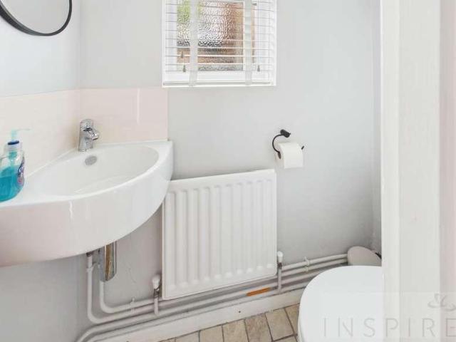 House for sale in Copthorne, Mid Sussex