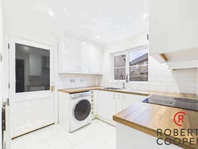 House for sale in Greater London