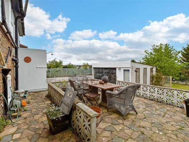 House for sale in Hollingbury, Patcham