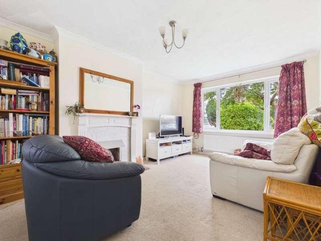 House for sale in Fishersgate, West Sussex