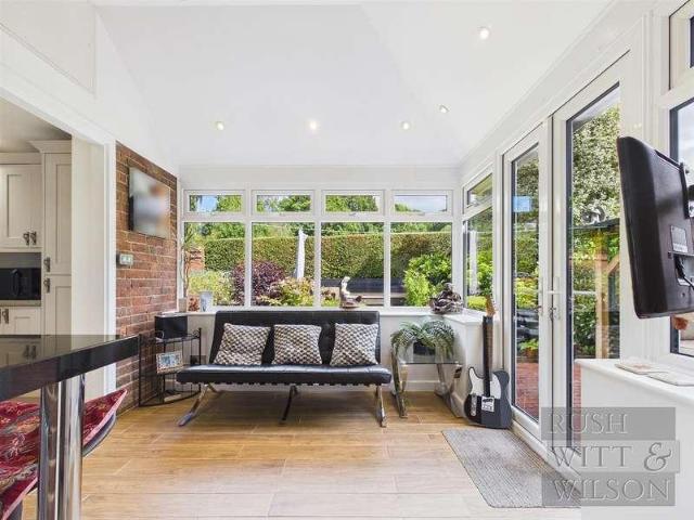 House for sale in Heathlands, East Sussex